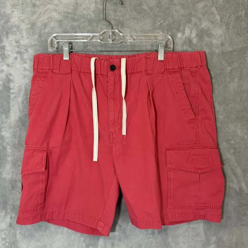 Tommy Bahama Men's Nantucket Red Cargo Shorts Medium Drawstring Elastic Waist